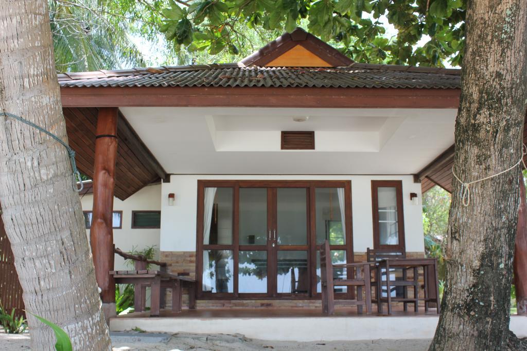 Sea Scene Resort Wok Tum Room photo